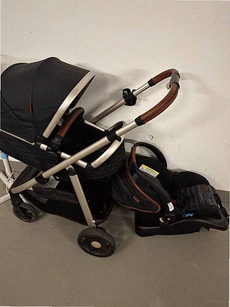 monbebé Kombikinderwagen/Sportwagen Einsitzer schwarz/braun m Babyschale