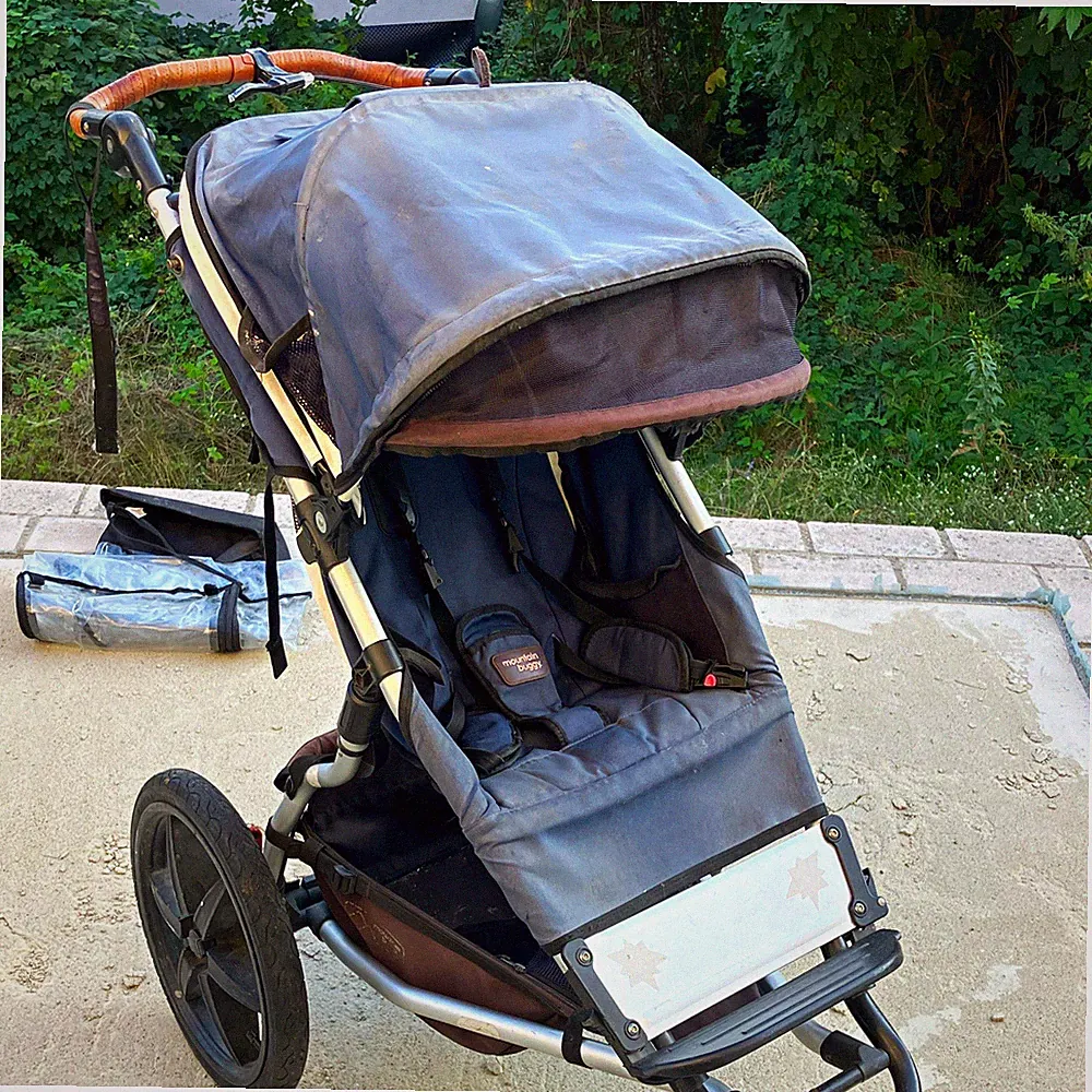 Mountain Buggy Jogger Kinderwagen Einsitzer Dreirad faltbar blau/braun Verdeck