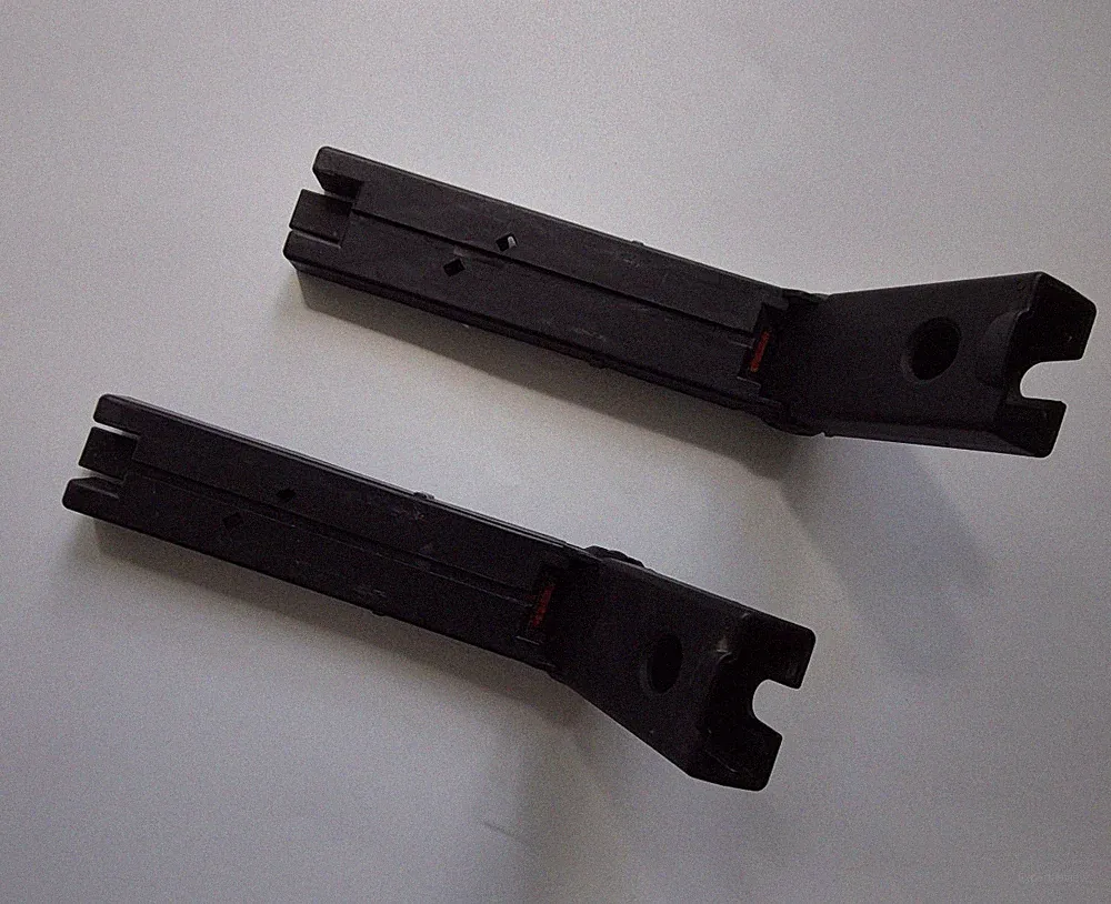 Peg Perego Book-Board Buggy Board schwarz Ersatzteil 2Verbindungsstücke