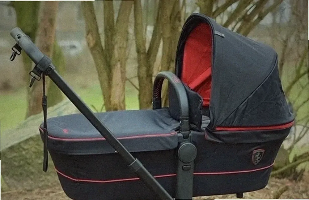 PRIAM Lux Carry Cot Deep Black Cybex Babywanne