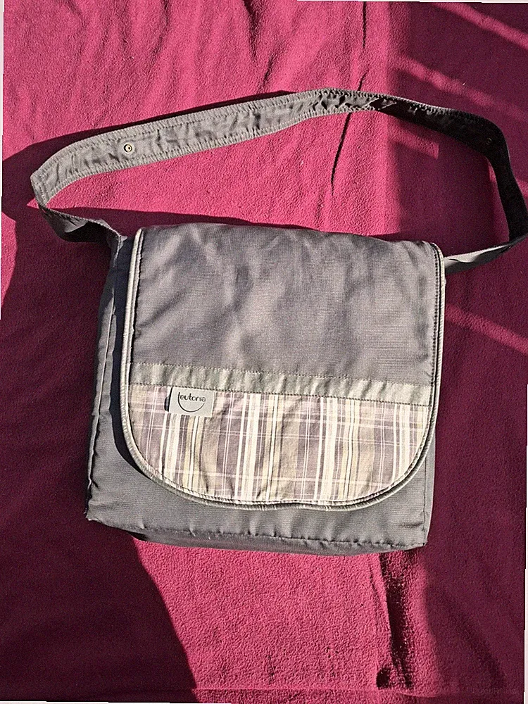Tasche/Wickeltasche mit Zubehör von Teutonia für Kinder/Kinderwagen,seit 5Teilen