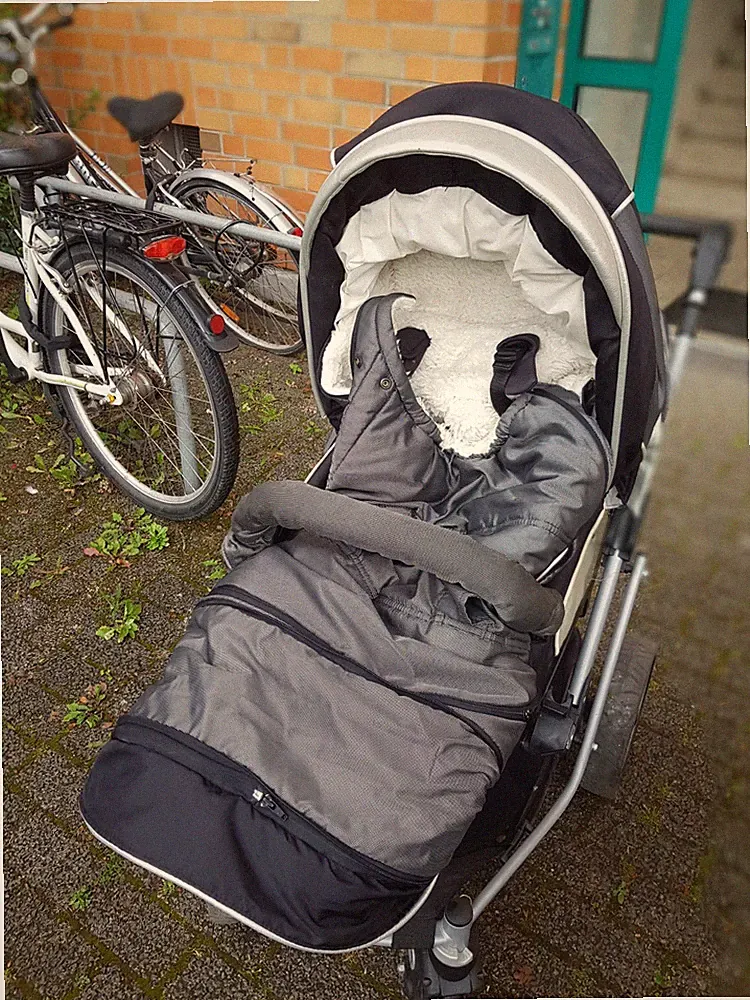 Teutonia Kinderwagen gebraucht in gutem Zustand + Buggy GESCHENKT:)