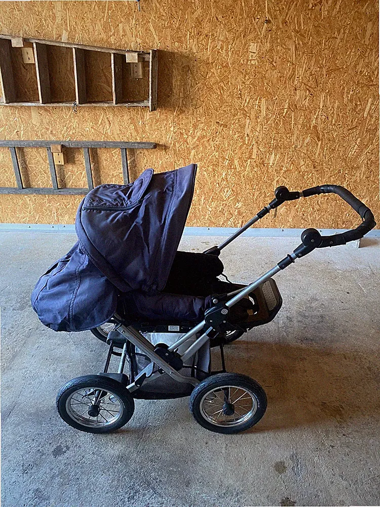 TEUTONIA Kinderwagen - Kombi mit Babyschale & Sportwagen / MIT LUFTREIFEN