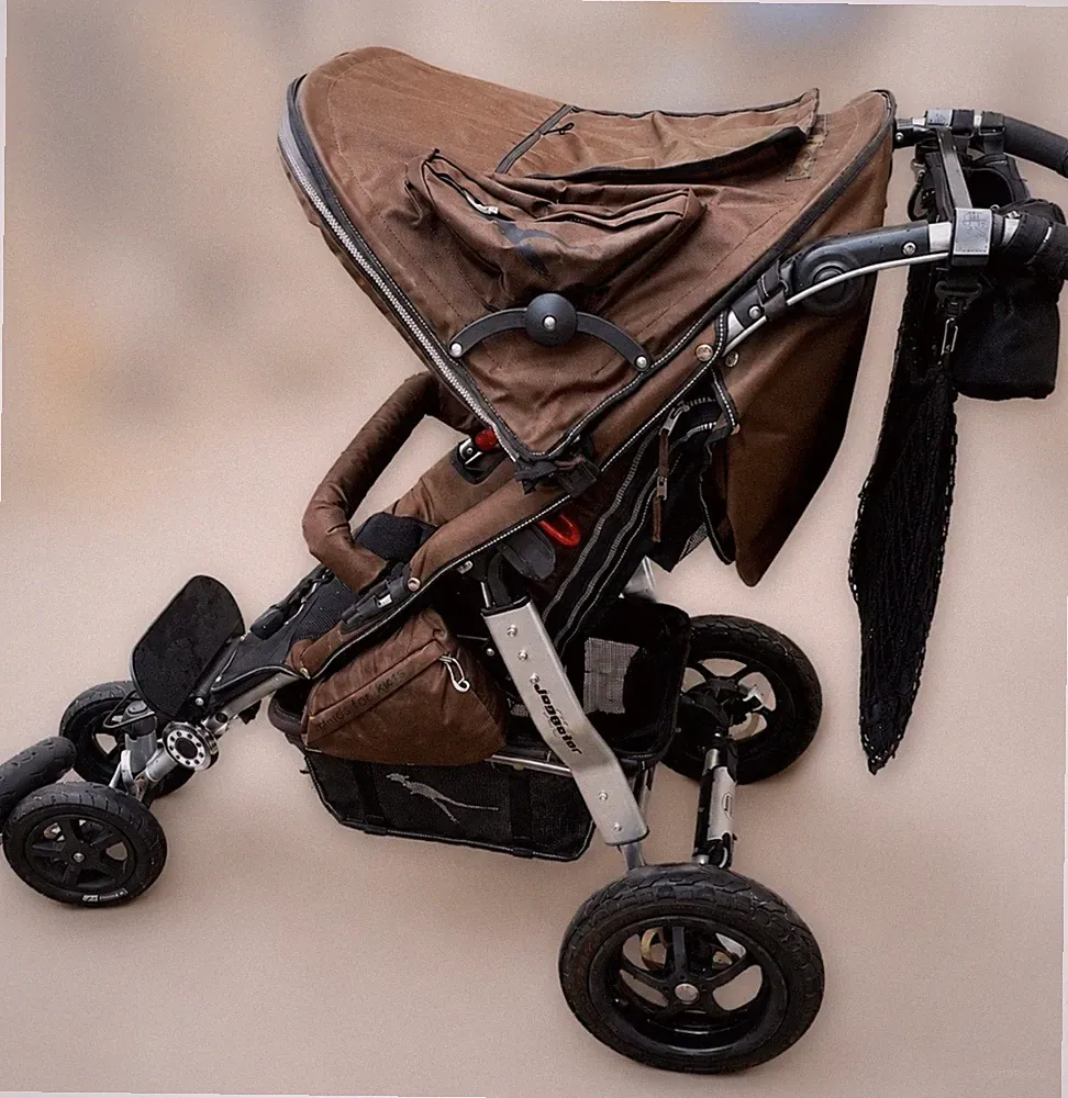 TFK Joggster Kinderwagen+Babywanne+Luftreifen+viel Zubehör, Top Zustand