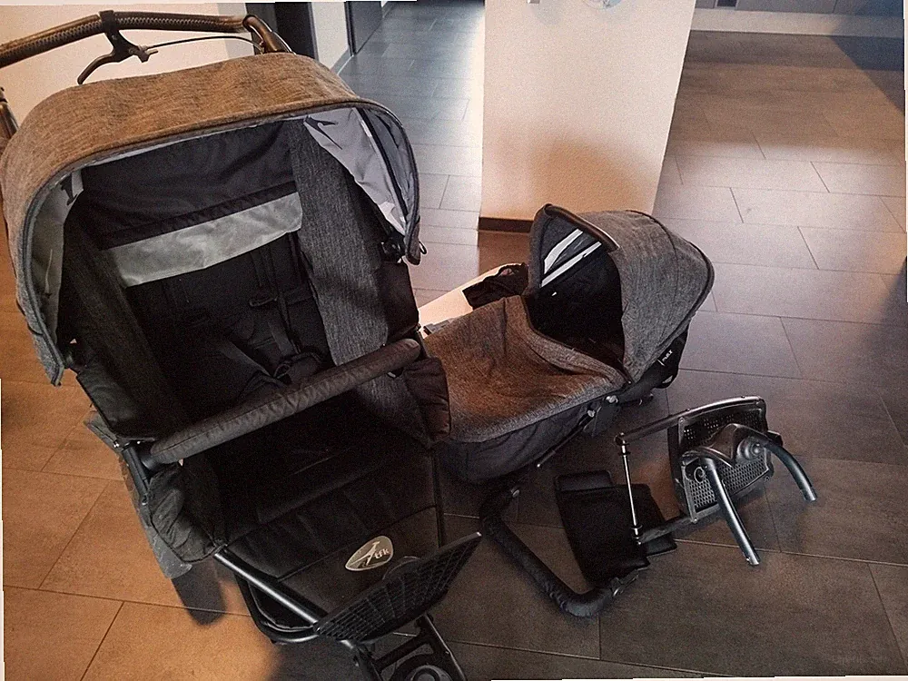 TFK Joggster Trail Komikinderwagen in perium grau mit Multi X Wanne