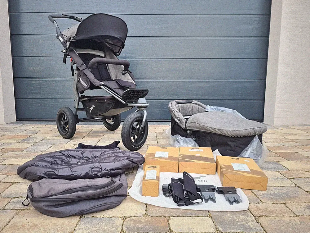 Tfk Premium Line Joggster Inkl. Babywanne Und viel Zubehör