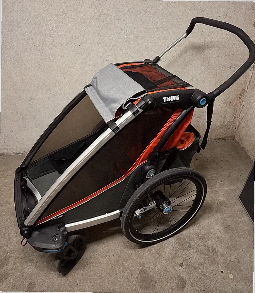 Thule Cross Jogger Kinderwagen Einsitzer Dreirad faltbar 5-Punkt Insektenschutz