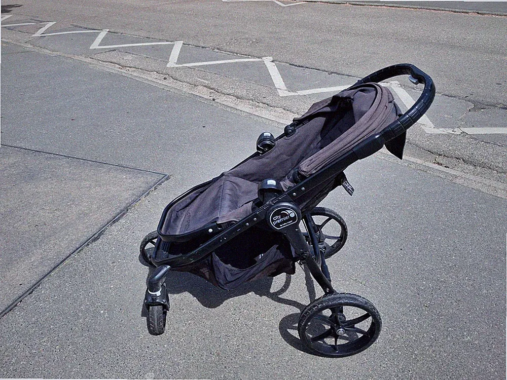 Top Kinderwagen Baby Jogger – robust, wendig, sofort einsatzbereit