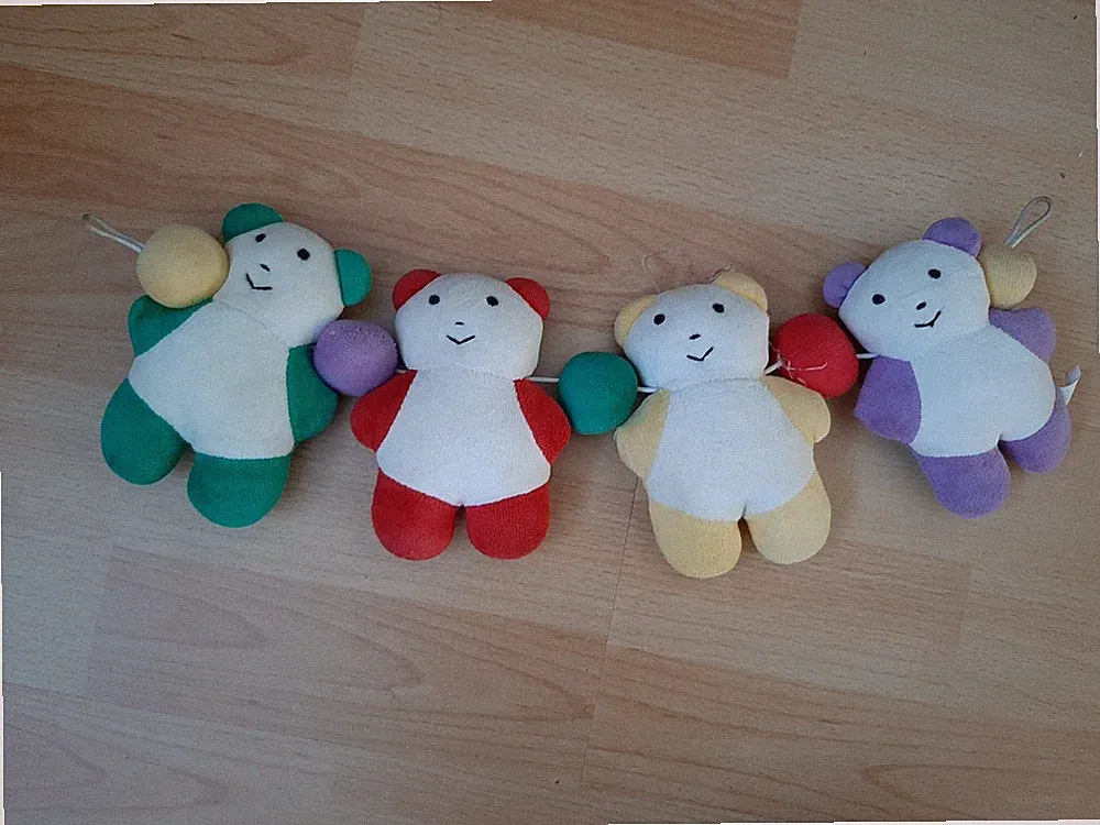 Vintage Kinderwagenkette Babybettkette Rasselkette Bunt Rot Lila Gelb Grün